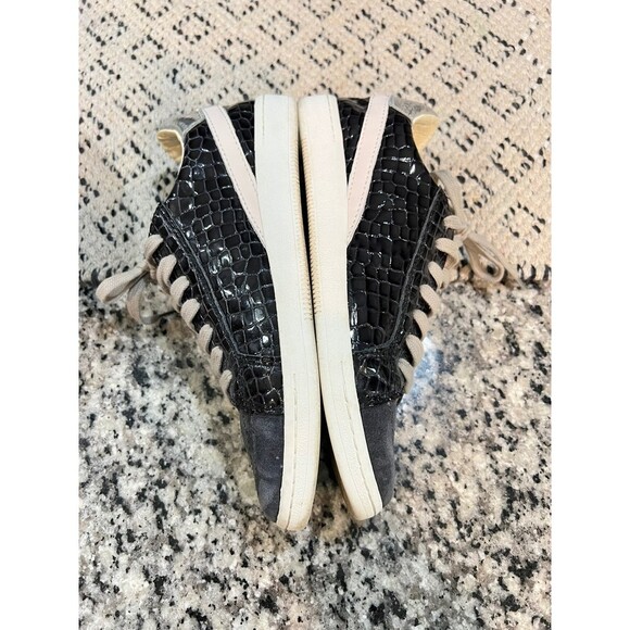 Dolce Vita Nino Charcoal Embossed Snake Print Sneaker Shoes SIZE 7 - Picture 4 of 7